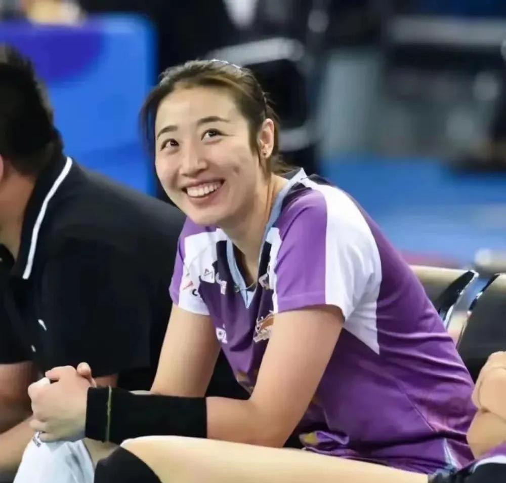 Ming迎来五赛季出色发挥，瑞士队观众热烈欢呼！的简单介绍